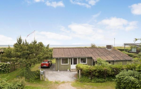 3 Bedroom Lovely Home In Hadsund, Hadsund